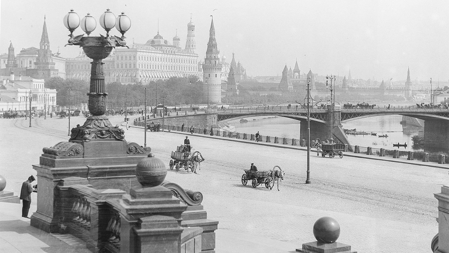 История автомобильного движения в Москве